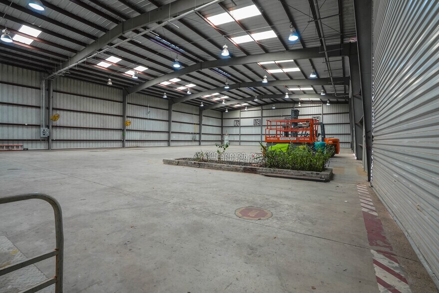 More Photos Of 2465 FM 359 Rd S, Brookshire Warehouse For Sale