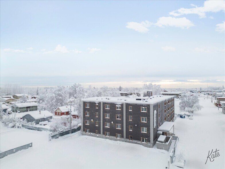 More Photos Of 1533 Lacey St, Fairbanks Apartments For Sale