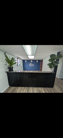 Primary Photo Of 404-406 E Fourth St, Royal Oak Office For Lease