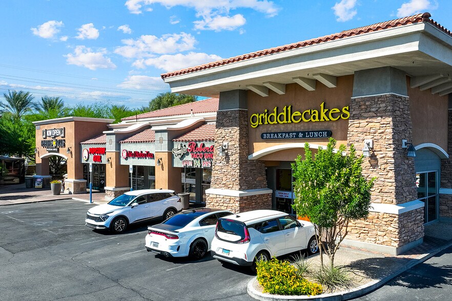 More Photos Of 6592 N Decatur Blvd, Las Vegas General Retail For Lease