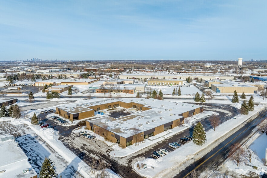 More Photos Of 1301 Corporate Center Dr, Eagan Unknown For Lease