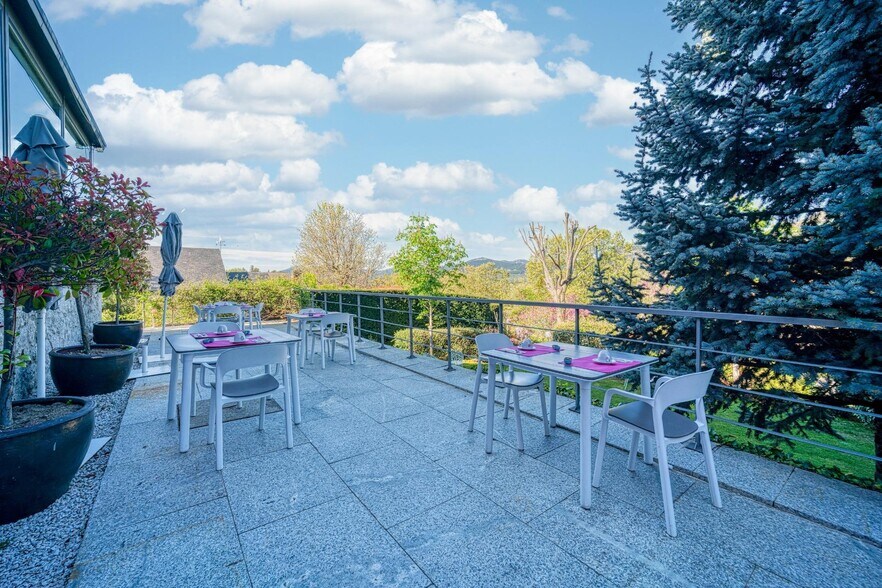 More Photos Of , Cercedilla Hotel For Sale