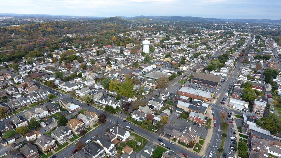 More Photos Of 1733 Washington Blvd, Easton Office For Sale