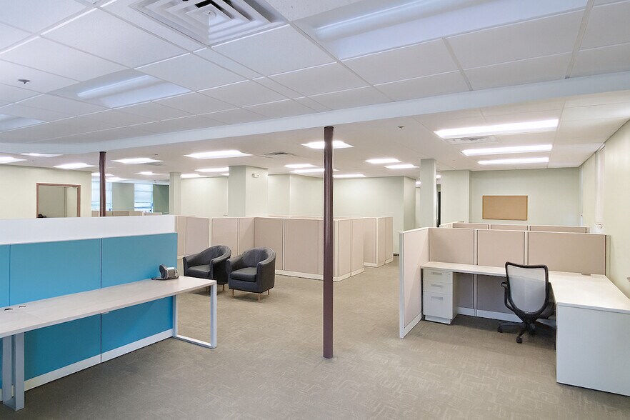 More Photos Of 281 Cambridge St, Burlington Medical For Lease