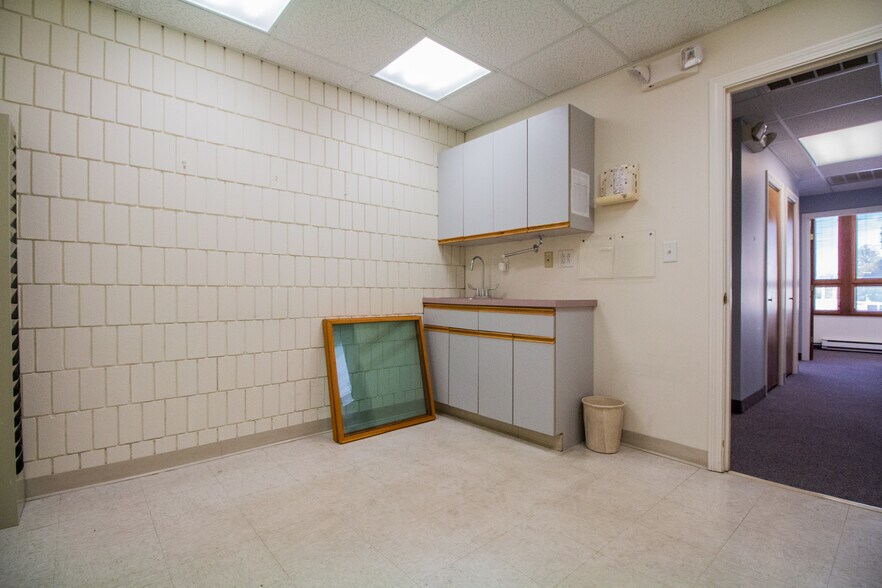 More Photos Of 10 Winthrop St, Worcester Medical For Lease