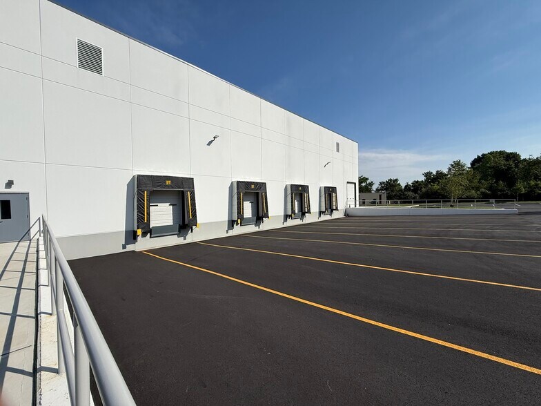More Photos Of 212 Passaic Avenue, Fairfield Warehouse For Sale
