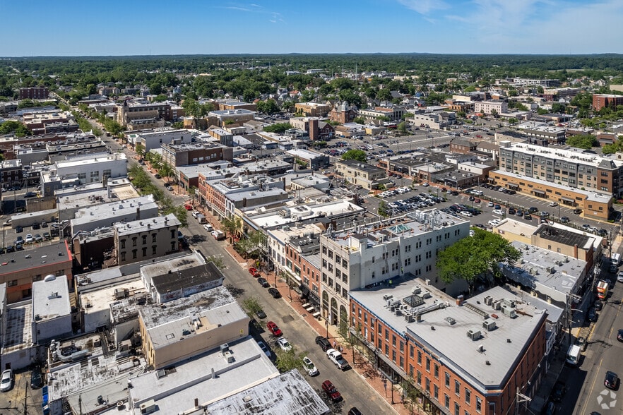 More Photos Of 14-16 Broad St, Red Bank Loft Creative Space For Lease