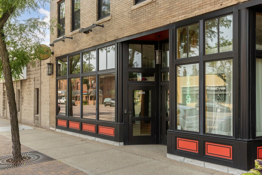 More Photos Of 2220-2226 N Central Ave, Saint Anthony Storefront Retail Office For Lease