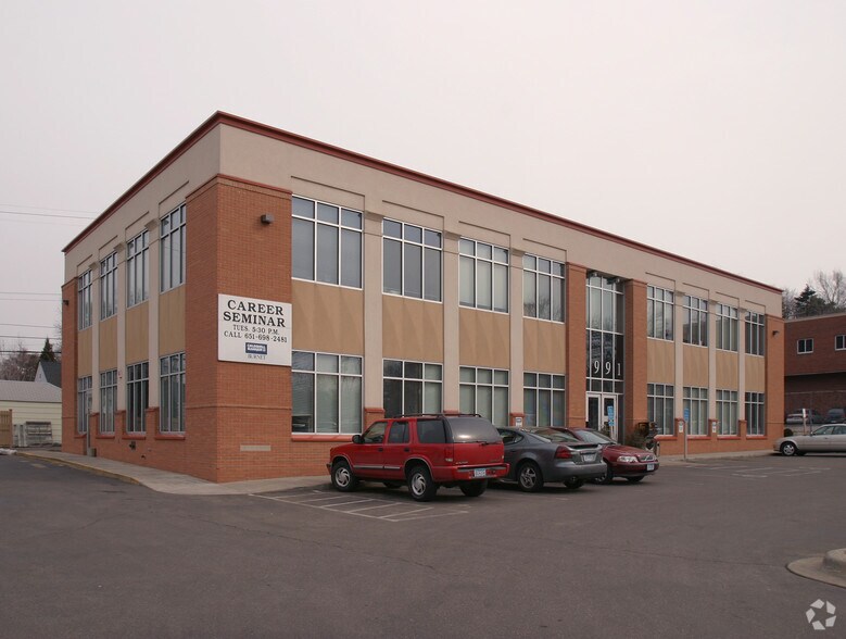 More Photos Of 1991 Ford Pky, Saint Paul Office For Lease