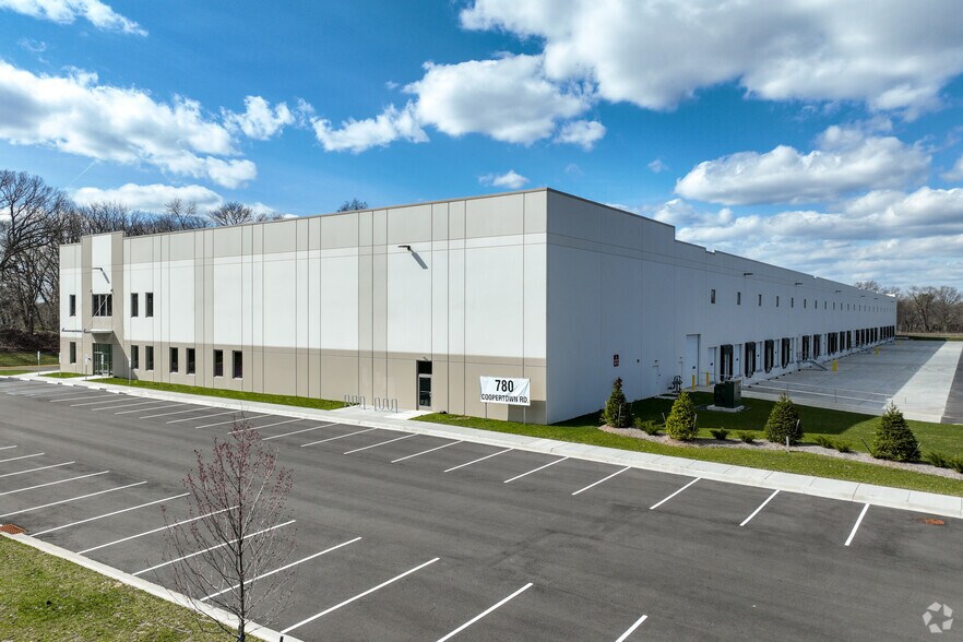 More Photos Of 780 Coopertown Rd, Delanco Distribution For Lease