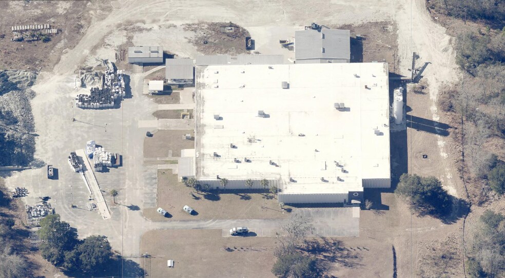 More Photos Of 302 Parker Dr, Beaufort Manufacturing For Sale