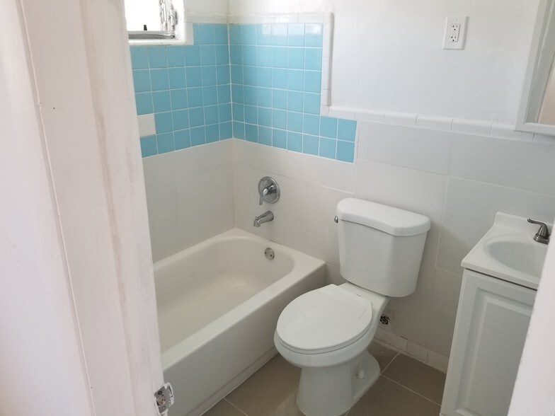 More Photos Of 110 E 10th St, Hialeah Apartments For Sale