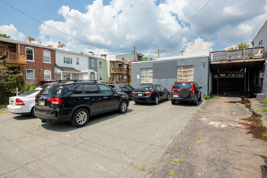 More Photos Of 2312-2314 W Cary St, Richmond Warehouse For Lease