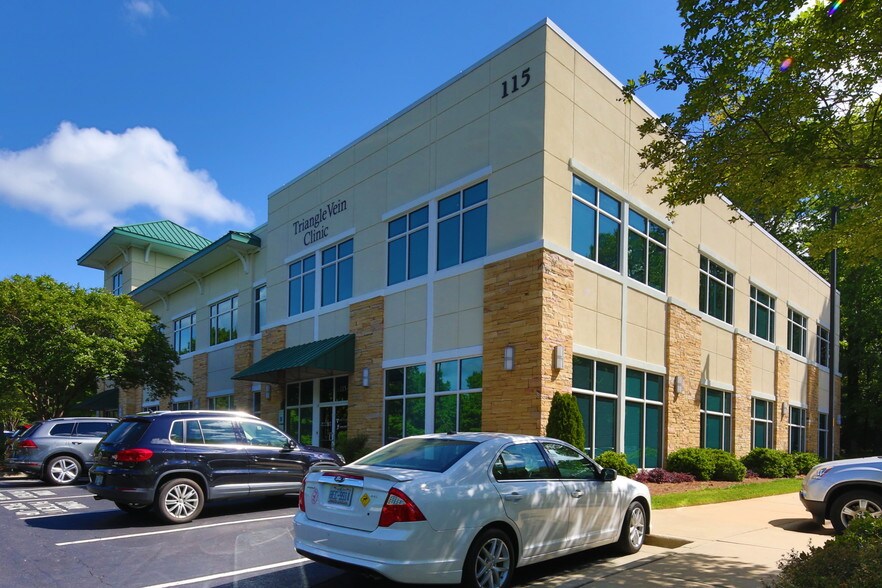 More Photos Of 115 Crescent Commons Dr, Cary Medical For Lease