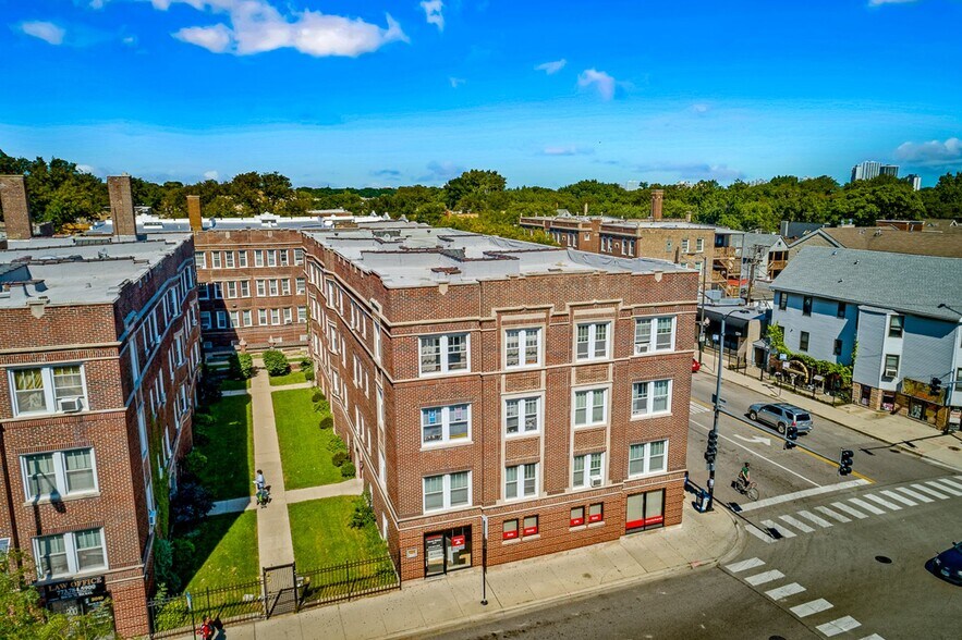 More Photos Of 5202-5216 N Damen Ave, Chicago Apartments For Lease