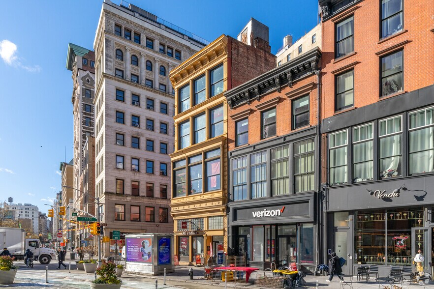 More Photos Of 857 Broadway, New York Storefront Retail Office For Lease