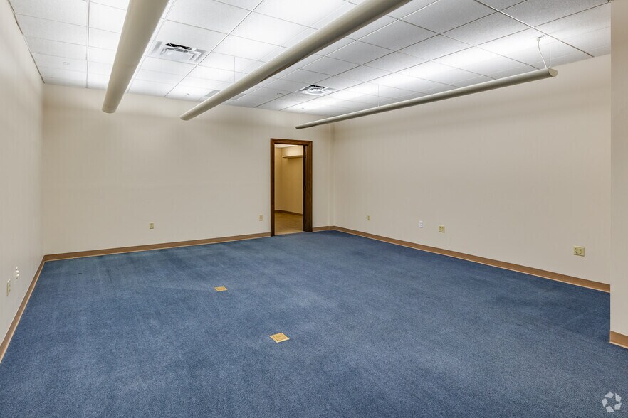 More Photos Of 600 Rinehart Rd, Lake Mary Office For Sale