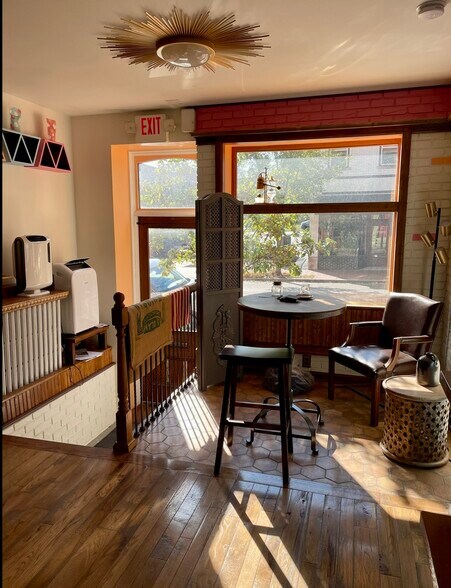 More Photos Of 922 Western Ave, Pittsburgh Storefront Retail Residential For Lease