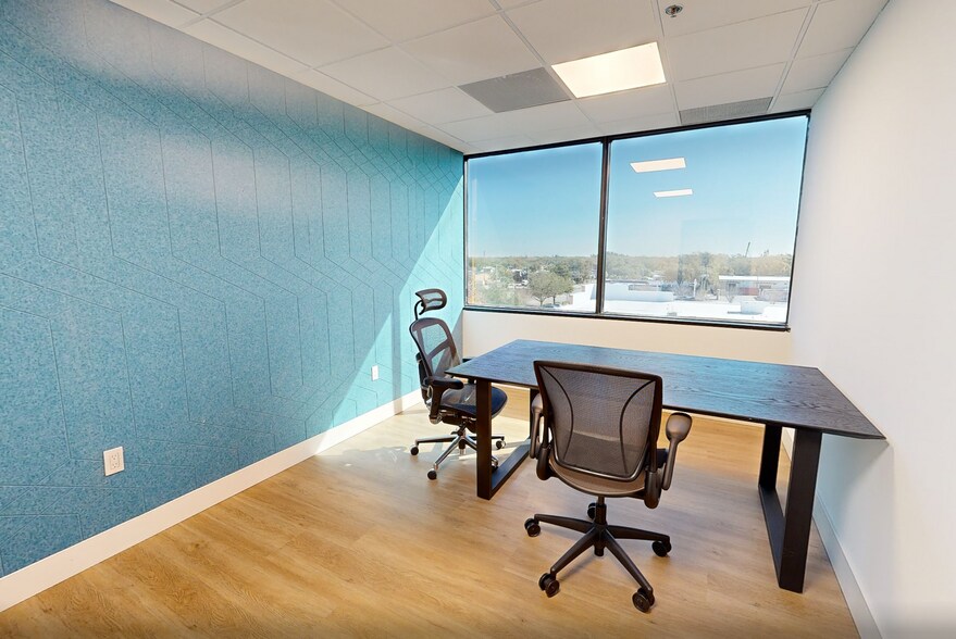 More Photos Of 6698 68th Ave N, Pinellas Park Coworking Space