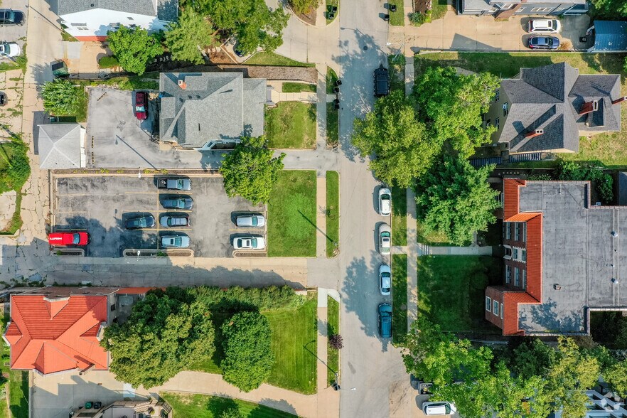 More Photos Of 211 S 37th St, Omaha Apartments For Sale