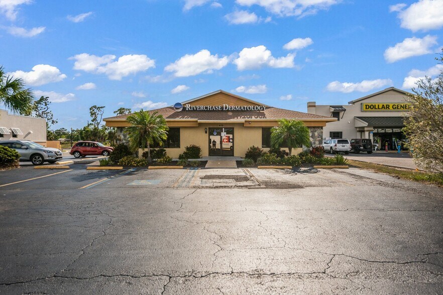 More Photos Of 406 N Indiana Ave, Englewood Medical For Sale