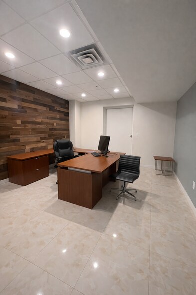 More Photos Of 18-54 43rd St, Astoria Warehouse For Lease