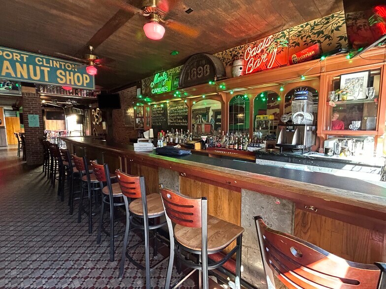 More Photos Of 114 E Norwegian St, Pottsville Storefront Retail Residential For Sale