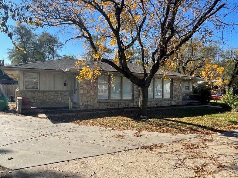 More Photos Of 534-544 N Richmond St, Wichita Apartments For Sale