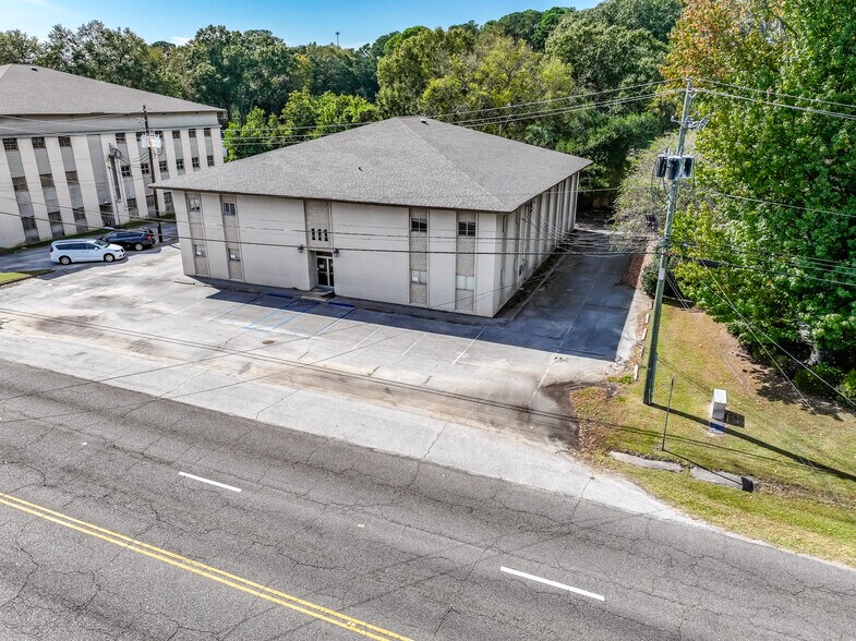More Photos Of 111 Coliseum Blvd, Montgomery Office For Sale