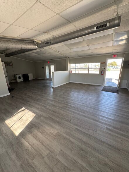 Primary Photo Of 1301 N Highway 175, Seagoville Warehouse For Sale