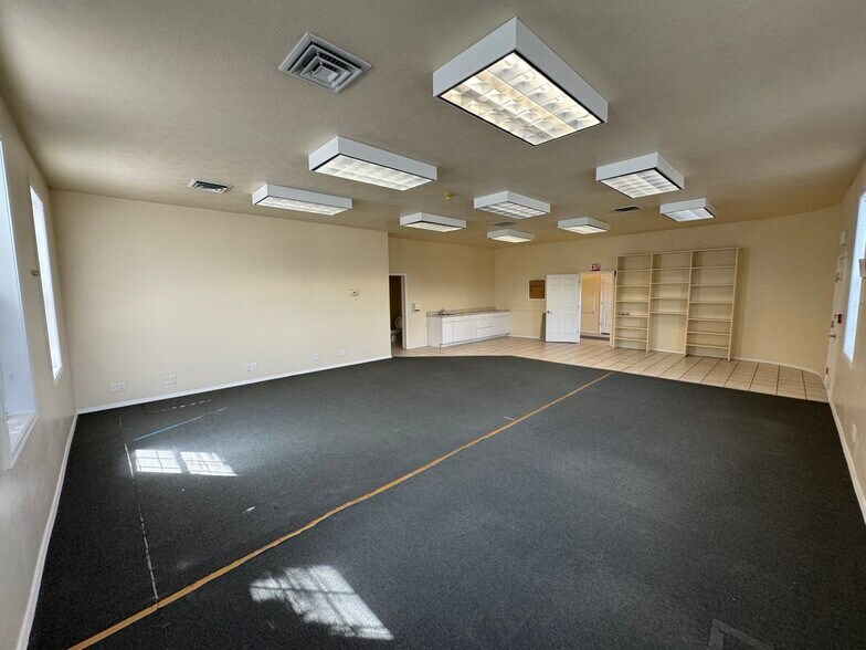 More Photos Of 273 Shoup Ave W, Twin Falls Office For Lease
