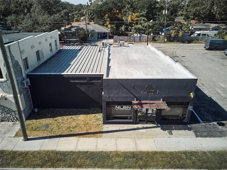 More Photos Of 1834 14th St, Bradenton Freestanding For Sale