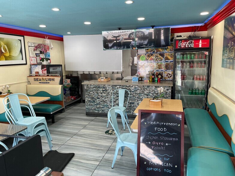 More Photos Of 4614 Mission Blvd, San Diego Storefront For Lease