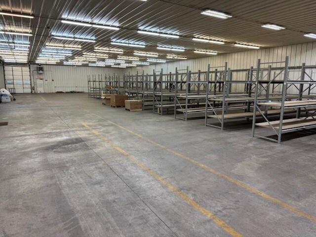 More Photos Of 31A Town Forest Rd, Oxford Warehouse For Lease