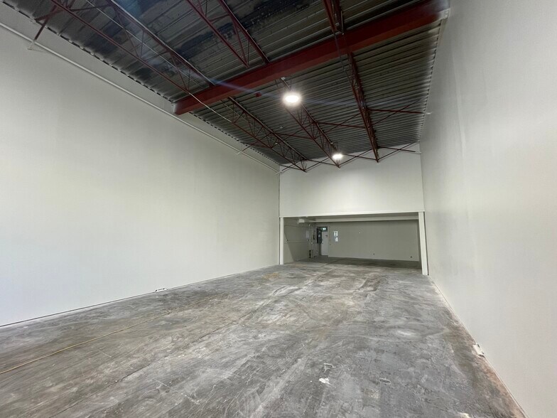 More Photos Of 120 Glacier St, Coquitlam Industrial For Sale