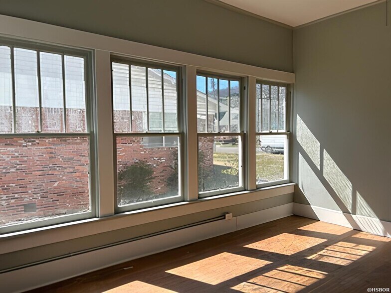 More Photos Of 627 Quapaw Ave, Hot Springs Apartments For Sale