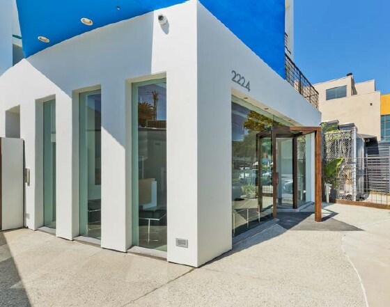 More Photos Of 2224 Main St, Santa Monica Office Residential For Sale