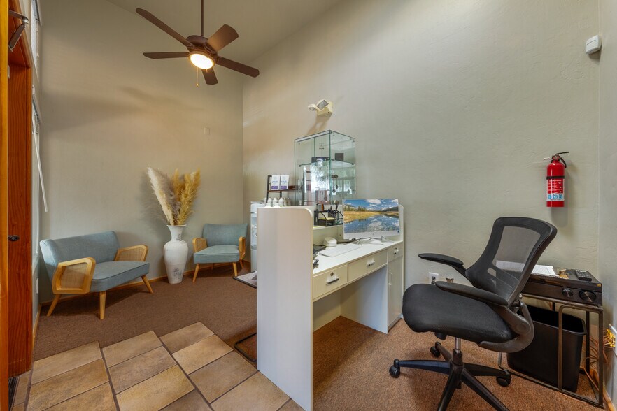 More Photos Of 3838 E Fort Lowell Rd, Tucson Medical For Sale