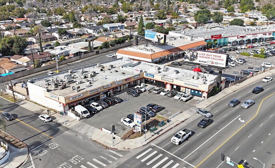 Primary Photo Of 8205 Woodman Ave, Panorama City Service Station For Lease