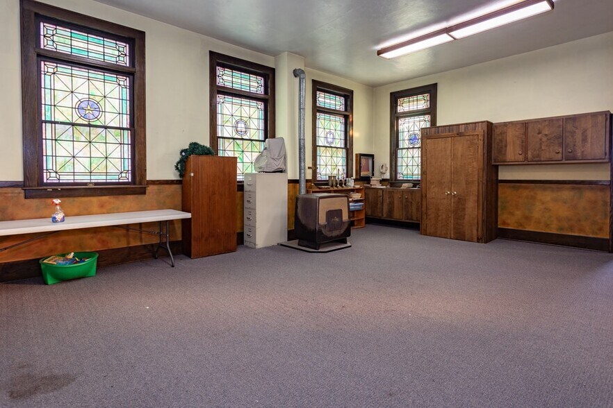 More Photos Of 6700 Austinville Rd, Columbia Cross Roads Religious Facility For Sale