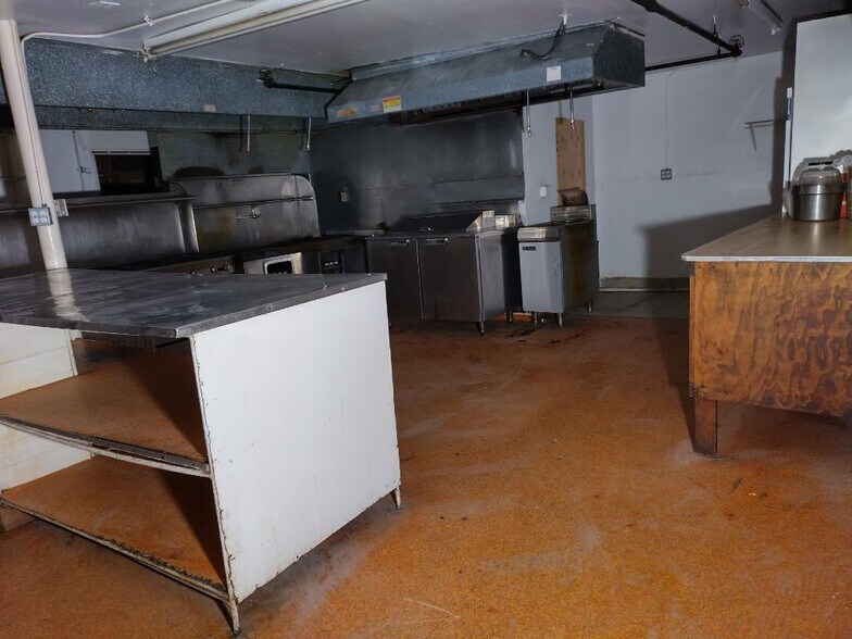 More Photos Of 621 S Brawley Ave, Brawley Restaurant For Sale