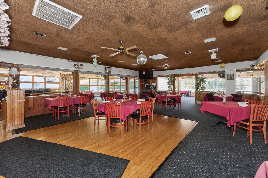 More Photos Of 160 Creamery Rd, Greenville Specialty For Sale