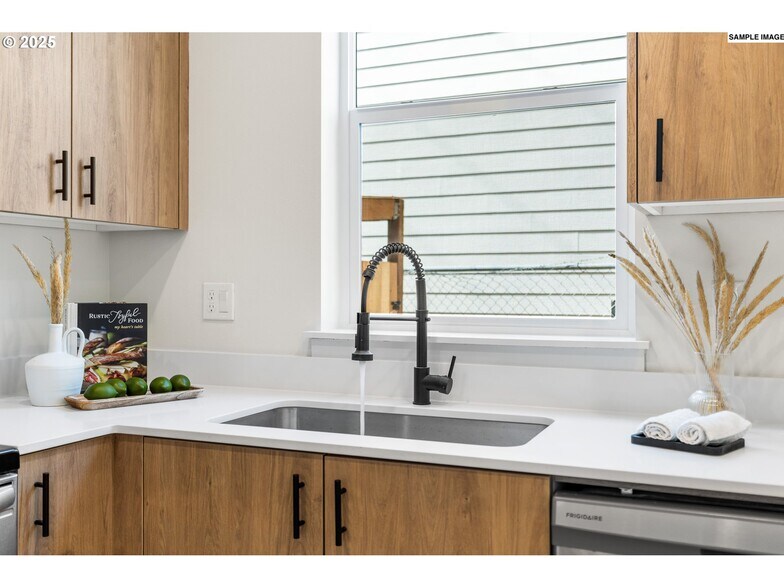 More Photos Of , Portland Multifamily For Sale