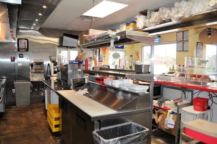 More Photos Of 723 Telephone Rd, Houston Restaurant For Sale