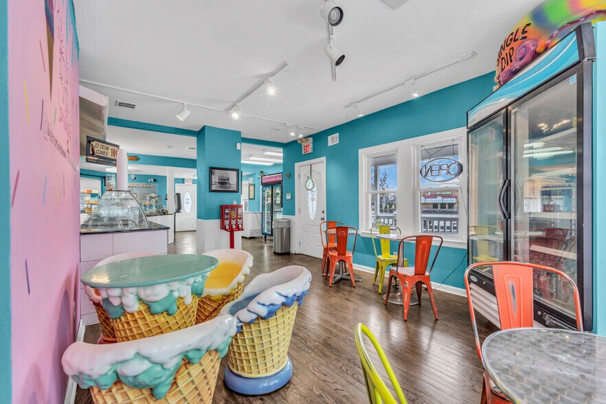 More Photos Of 59 N Main St, Manahawkin Freestanding For Sale