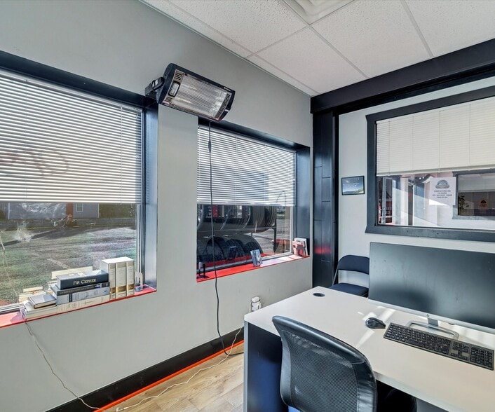 More Photos Of 110 N Courtland St, East Stroudsburg Auto Dealership For Sale