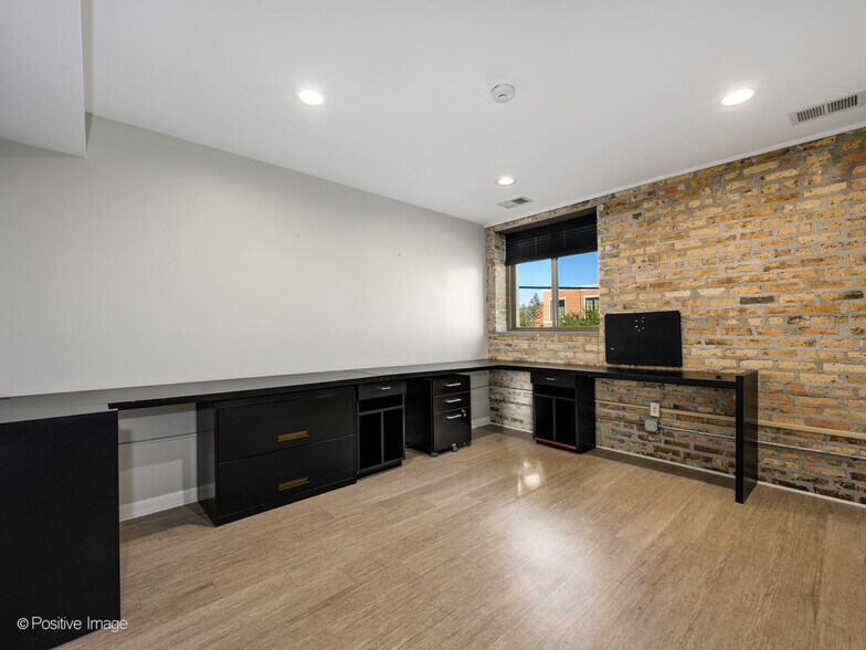 More Photos Of 660 LaSalle Pl, Highland Park Loft Creative Space For Lease