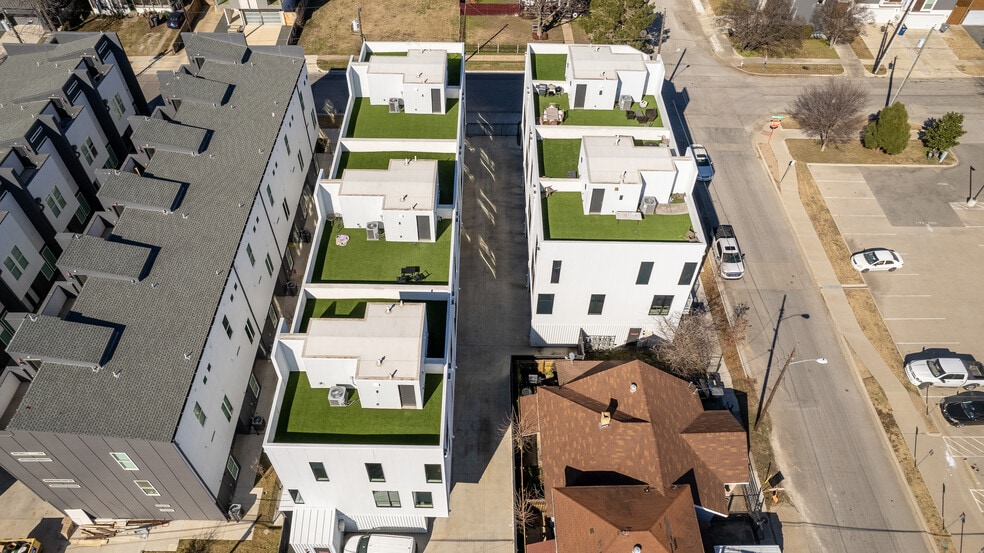 More Photos Of 4322 Roseland Ave, Dallas Apartments For Sale