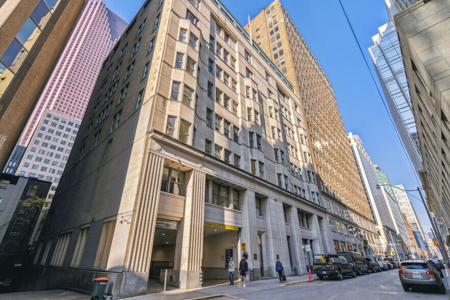 More Photos Of 20 Victoria St, Toronto Office For Lease