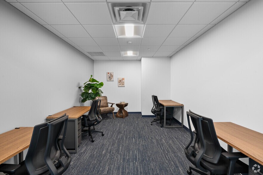 More Photos Of 1489 W Palmetto Park Rd, Boca Raton Coworking Space